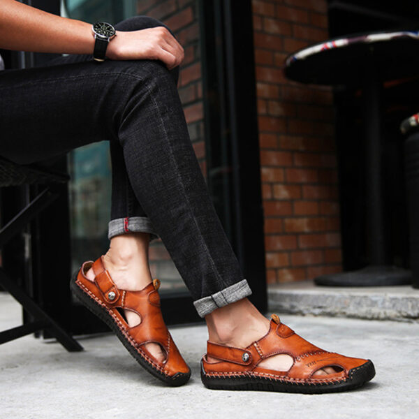 Men's Closed Toe Sandals Summer Adjustable Slides Slippers Fashion Beach Shoes - Image 9