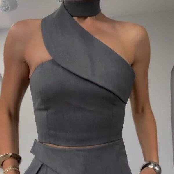 Hot Girl Diagonal Collar Halter Slim Fit Suit - Image 3