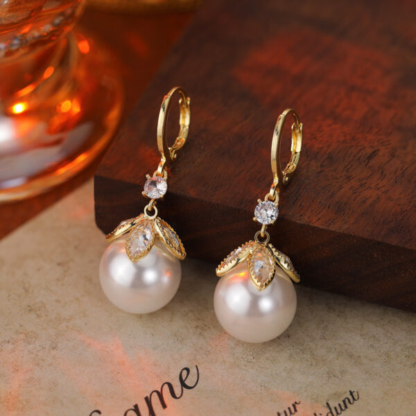 Jequirity Bean Ear Clip Temperament Wild Design Sense Earrings - Image 3