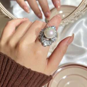 Women's European And American Luxury Pearl Ring