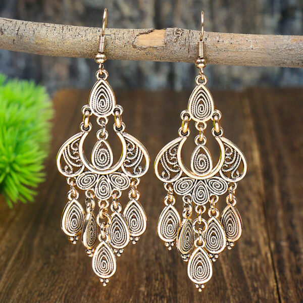 Handmade Old Peacock Tassel Earrings Retro Ethnic Style Long Earrings - Image 4