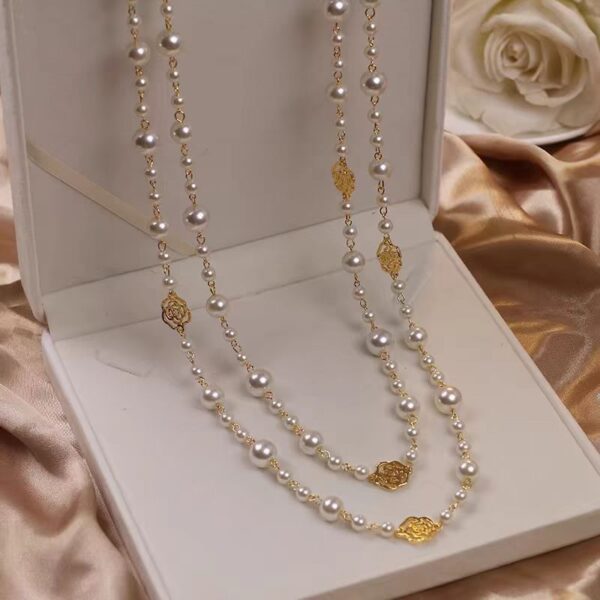 Retro Multi-layer Pearls Necklace Fashion Long Sweater Chain Versatile Accessories For Women - Image 5