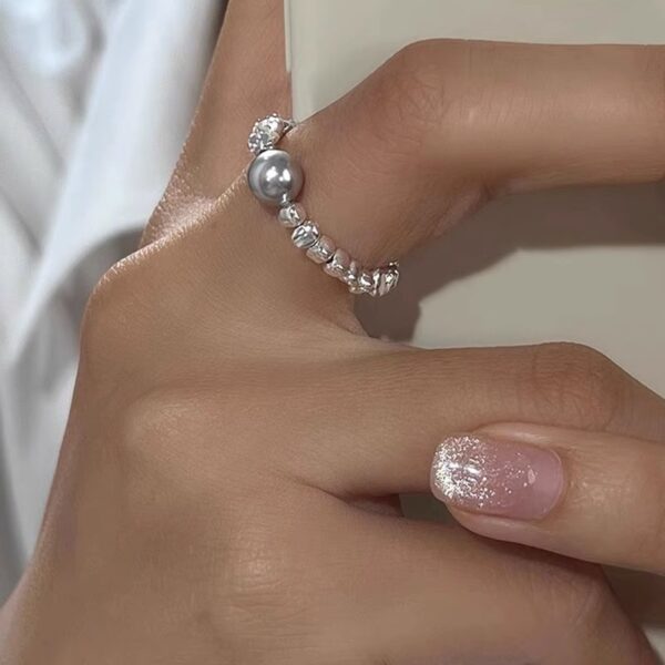 Women's Irregular Silver Pearl Ring - Image 7