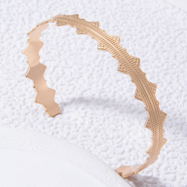 Bow Letter Personality Geometric Irregular Bracelet - Image 8