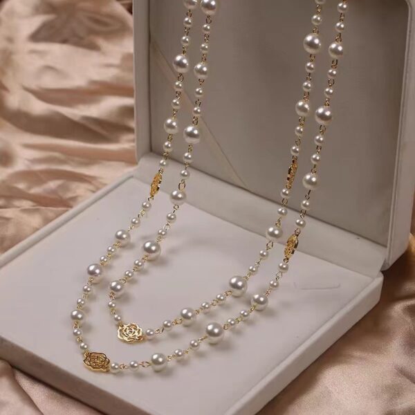 Retro Multi-layer Pearls Necklace Fashion Long Sweater Chain Versatile Accessories For Women - Image 4