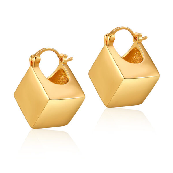 French Retro Heavy Industry Geometric Design Ear Clip - Image 3