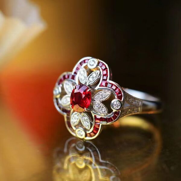 Platinum Ring Pigeons-blood Ruby Ring Inlaid Diamond Ring - Image 3