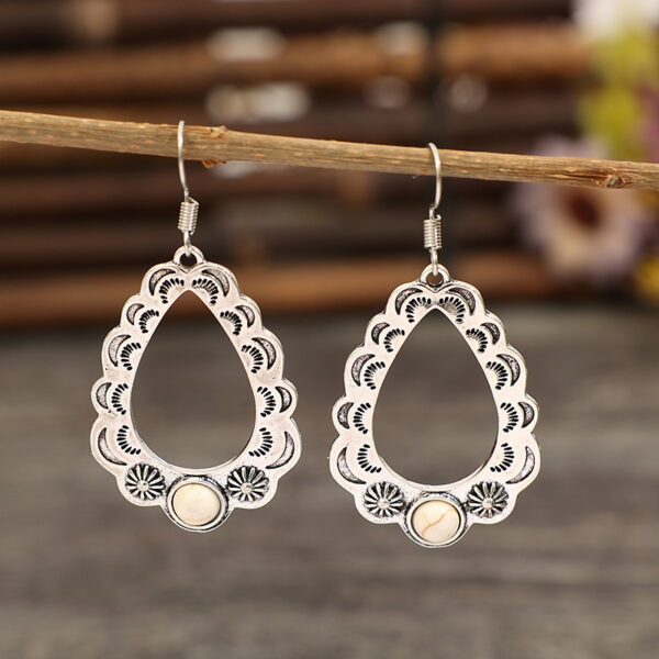 Retro Bohemian Style Hollow Water Drop Pattern Turquoise Earrings - Image 3