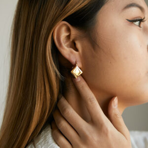 French Retro Heavy Industry Geometric Design Ear Clip