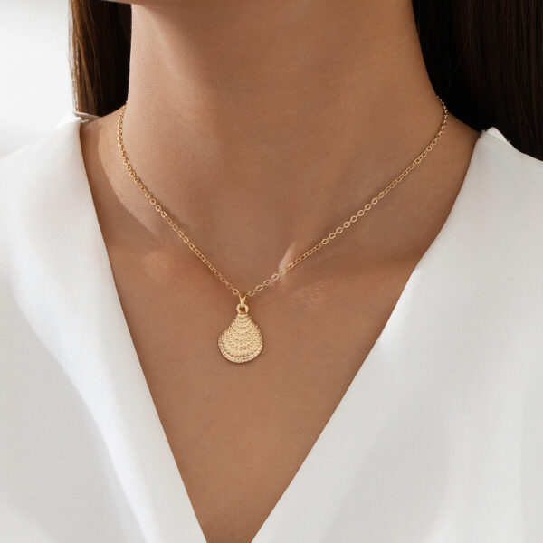 Pearl Shell Starfish Conch Pendant Necklace - Image 7