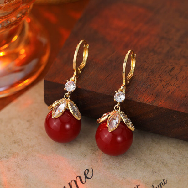 Jequirity Bean Ear Clip Temperament Wild Design Sense Earrings - Image 4