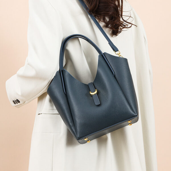 Genuine Leather Women's Large Capacity Hand Holding Bucket Bag - Image 2